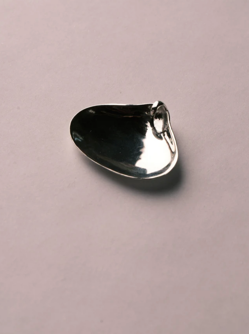 Cora Pendant
