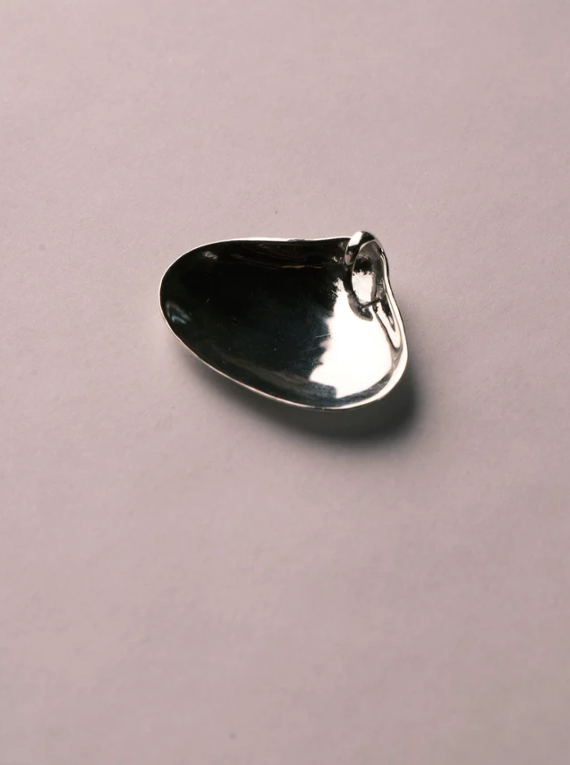 Cora Pendant